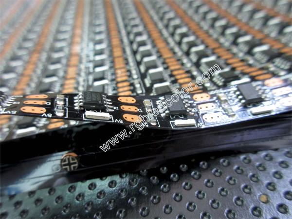 DC5V 335 60LED/m 60IC side emitting digital strip